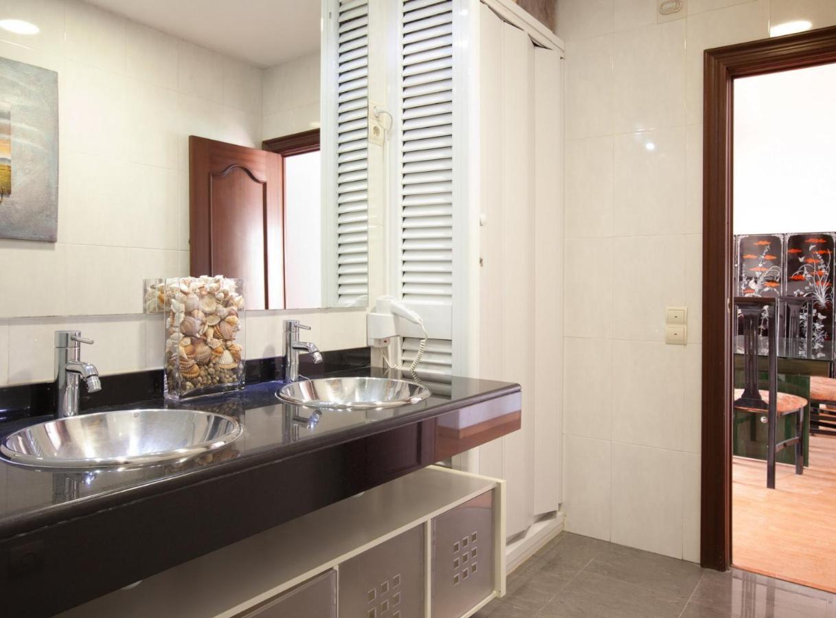 Rambla Cat - Penthouse With Terrace Apartment Барселона Екстериор снимка